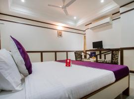 Hotel Surya Residency, готель у місті Ameerpet