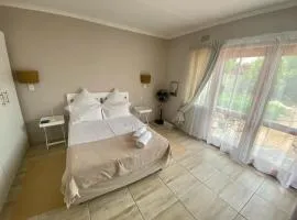 En-Suite Private Room. Centrally Located.