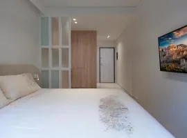 Luxury Living-Suite 3