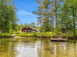 Holiday Home Villa kuorinka by Interhome, casa en Käsämä