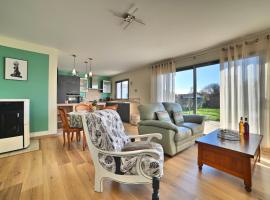 Holiday Home L'Antioche by Interhome, hotel in Le Château-dʼOléron