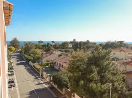 Apartment Les Calanques d'Azur by Interhome
