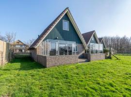 Nieuwlanderweg 77, villa i De Waal