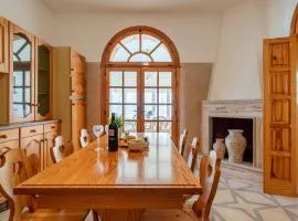 La Corte con Vista - with Terrace & Parking