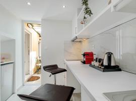 Agisilaos Apartments