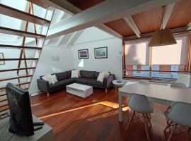 Inmocyma Los Escuadros-Benasque, hotel que aceita pets em Benasque