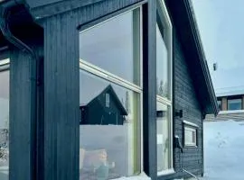 Cozy cabin on Sjusjølia by the trail network sauna