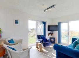 C40 Homelyn, Riviere Towans, holiday home in Hayle