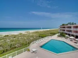 Spectacular Sunsets at this Beachfront Condo