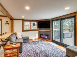 Waterfront Duluth Cabin with Deck and River View!, hotel in Duluth