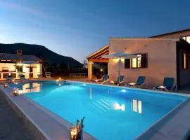 Villa Maria