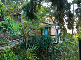 Omghat Glamping - Cabaña Shiva, luxe tent in El Peñol