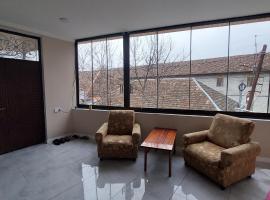 Sheki Villa for big families: Şeki'de bir otel
