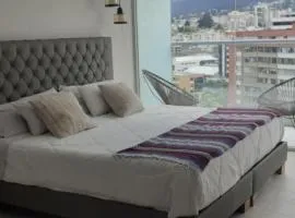 ONE Luxury Views Suite Terrace La Carolina Park Heated Pool & Jacuzzi