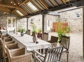 Stunning Granite Barn Conversion