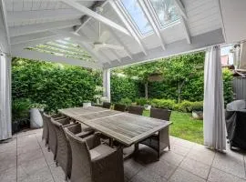 Iris @ Norwood - Luxe 4BR