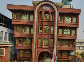 dup, hotel di Srinagar