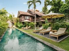 Nativ Living Villa Legian 6BR Villa 16px Big Group Walk to 66 Beach