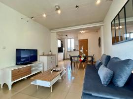 Résidence Investar appartement 4 Superbe T2 meublé, Gare 10mn à pied, budget hotel sa Montluçon