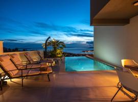 Astonishing villa Blue Horizon w heated pool, hotel en Podstrana