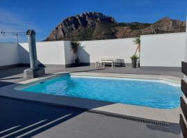 Vista Segaria Apartment in El Vergel, hotel s bazénem v destinaci El Verger