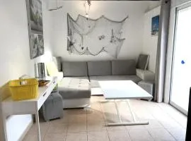 Appartement moderne à Antibes avec jardin et terrasse