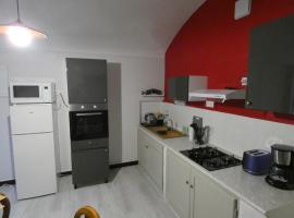 Maison de village, hotell i Baix