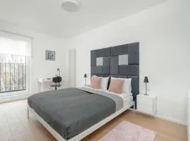 Spacious Apartment with Balcony by Rent like home