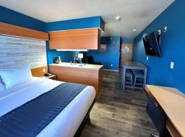 Microtel Inn & Suites Tomah, hotell i Tomah