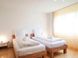 Haus Gmür Privatzimmer Obergeschoss - mit Gemeinschaftsbereichen