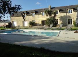 Les Petites Landes - Piscine privée proche plages, hotel a Cricqueville-en-Bessin