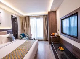 Regenta Inn Gurugram Sec-47 City Center