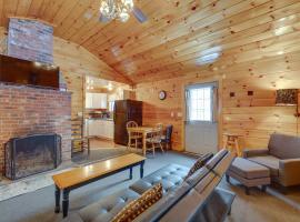 Laconia Cabin Rental Less Than 1 Mi to Lake Winnipesaukee!, vacation home in Laconia
