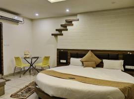 Abhilasha hotel pachmarhi`、パチマーヒのホテル