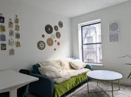 Spacious & Modern Apt in Union Sq - great location