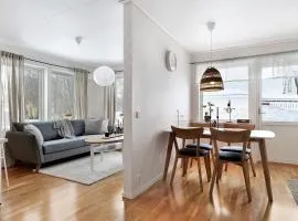 Guestly Homes - 1BR Cozy Apartment