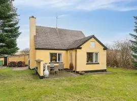 Holiday Home Birtir - 750m from the sea by Interhome