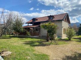 Detached stone house with access to a large garden near beach, viešbutis Kemere