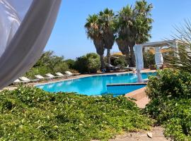 Le Lanterne Resort, hotel with jacuzzis in Pantelleria