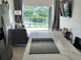 Solaris 2: Peaceful Condo close to Tourist Spots