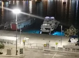 Saranda porti