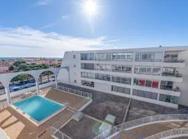 Apartment Grand Bleu by Interhome