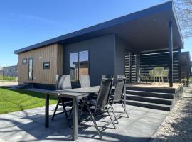 Holiday Home Dijkzicht by Interhome, casa rústica em Scherpenisse