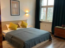 Apartament Koszary: Strzelce Opolskie şehrinde bir otel