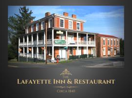 The Lafayette Inn & Restaurant โรงแรมที่มีที่จอดรถในStanardsville