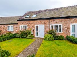 Number 21: A Breathtaking Chester Cottage with Parking, holiday home in Mollington