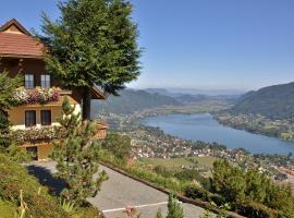 Mathiasl Panorama Ferienwohnungen, hotell sihtkohas Bodensdorf