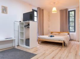 Studio Cosy Hyper centre - Fibre - Netflix: Segré şehrinde bir otel