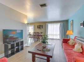 Montgomery Home in Garden District 2 Mi to Dtwn!，位于蒙哥马利的酒店