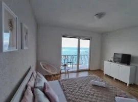 Apartment Polkaposki Trpejca